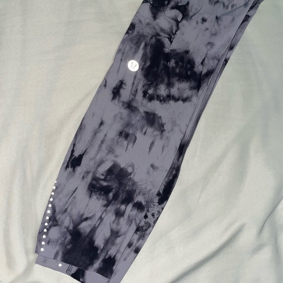 Lululemon Fast and Free Tight II 25" *Game Day - Picture 2 of 12